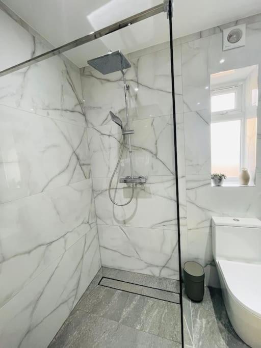 Rooms In A Beautiful House With Free On St Parking Hove Exterior foto