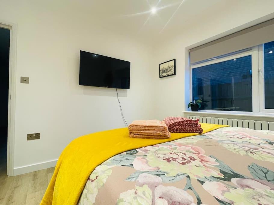 Rooms In A Beautiful House With Free On St Parking Hove Exterior foto