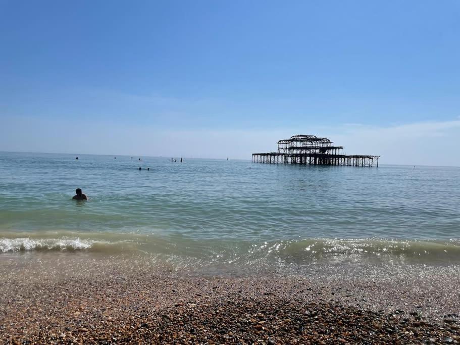 Rooms In A Beautiful House With Free On St Parking Hove Exterior foto